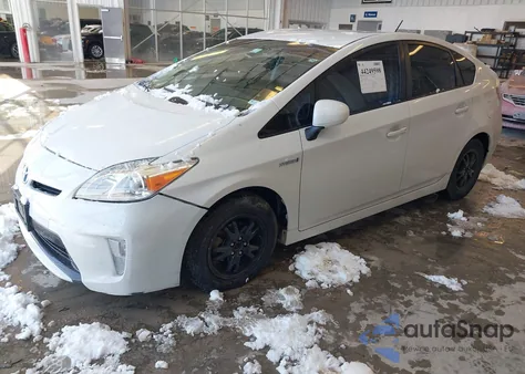 2014 Toyota Prius Two z USA, uszkodzony, nr VIN JTDKN3DUXE0370274